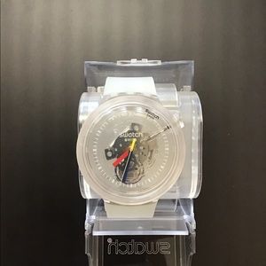 SELLING MY BRAND NEW SWATCH WATCH NEVER WORN